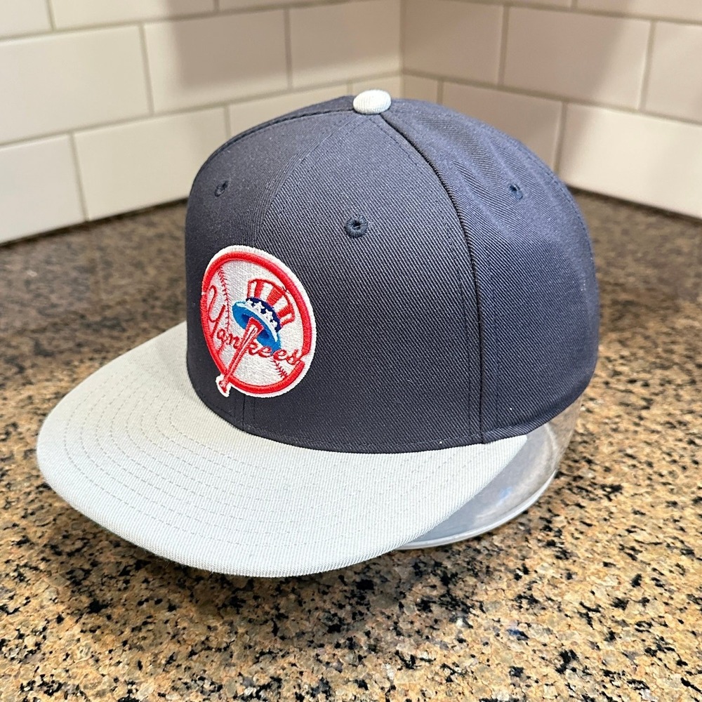 New York Yankees Nike Pro Cap 7 3/8 Fitted Cooperstown Dri-FIT Grey New